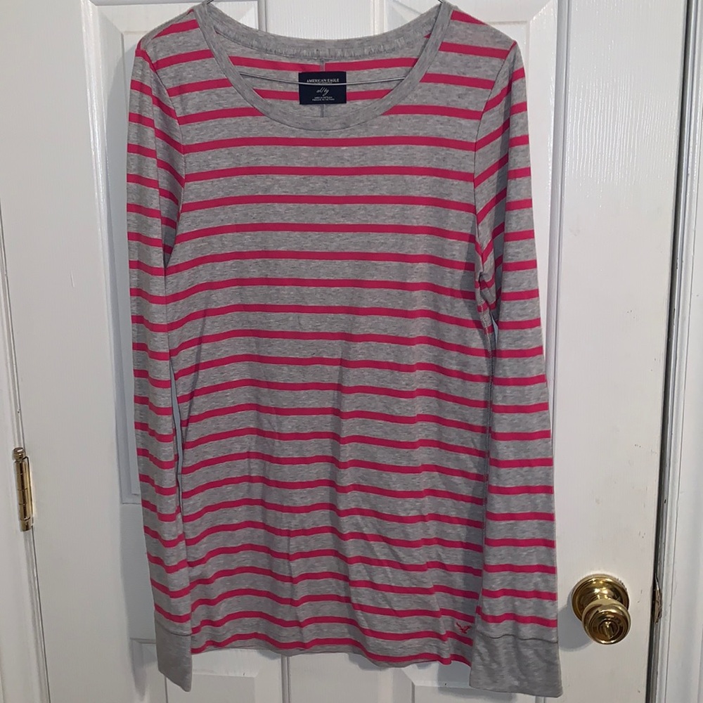 American eagle long sleeve striped shirt